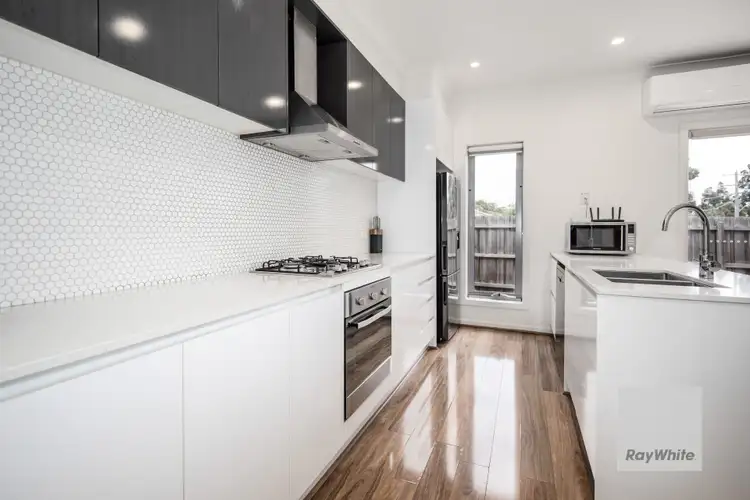 Fifth view of Homely house listing, 2/3 Victoria Road, Sydenham VIC 3037