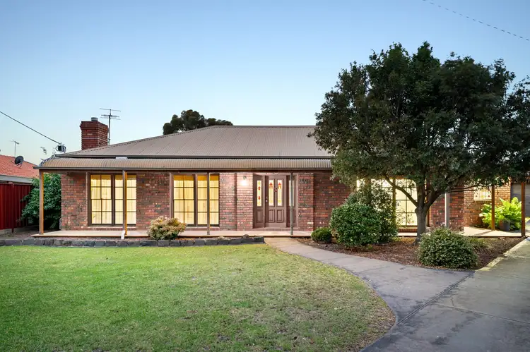 6 Kamona Court, Altona Meadows VIC 3028
