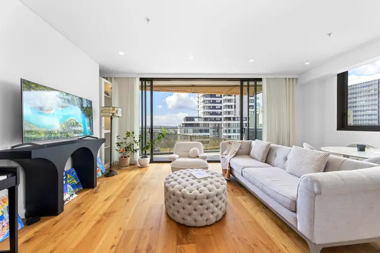 806/221 Miller Street, North Sydney NSW 2060