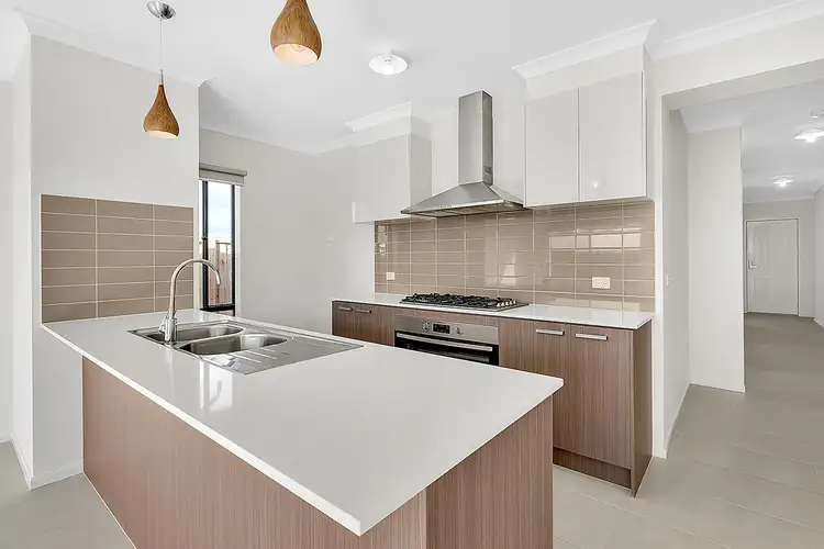 Second view of Homely house listing, 5 Roseneath Way, Mickleham VIC 3064