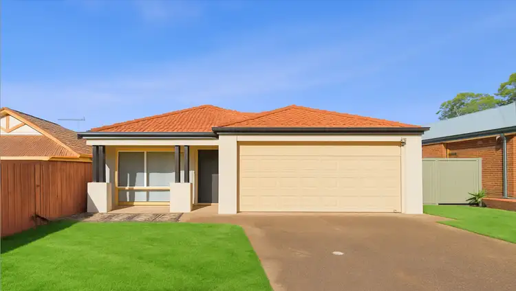 Second view of Homely house listing, 6 Sherwood Place, Forest Lake QLD 4078