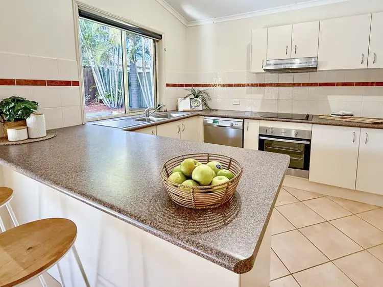 Sixth view of Homely house listing, 6 Sherwood Place, Forest Lake QLD 4078