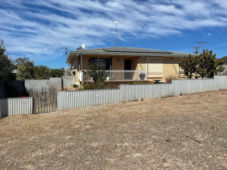 24 Towler Street