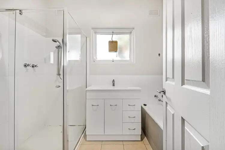 Sixth view of Homely house listing, 3 Byrne Street, Mount Gambier SA 5290