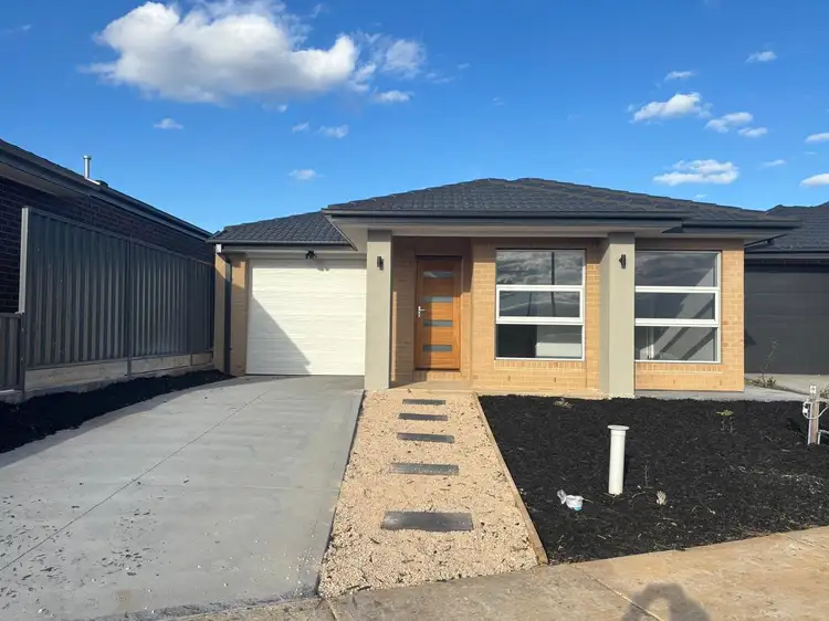 97 ABBEYGATE Drive, Werribee VIC 3030