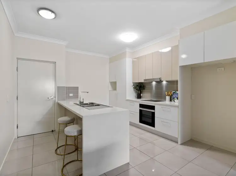 Sixth view of Homely unit listing, 7/73 Mildmay Street, Fairfield QLD 4103
