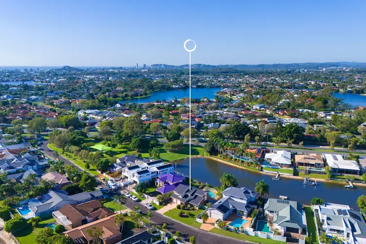 24 Drayton Terrace, Mermaid Waters QLD 4218