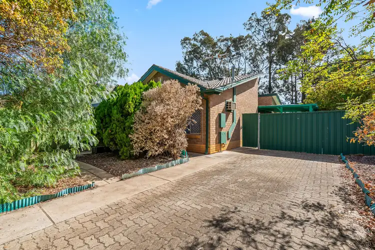 Second view of Homely house listing, 8 Kimber Court, Salisbury SA 5108