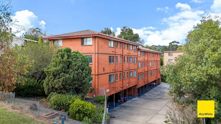 17/5 Mowatt Street, Queanbeyan East NSW 2620