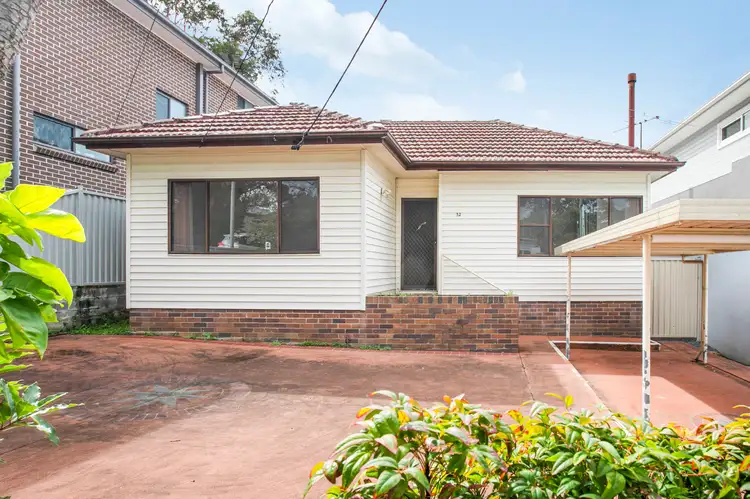 52 Rosebank Avenue