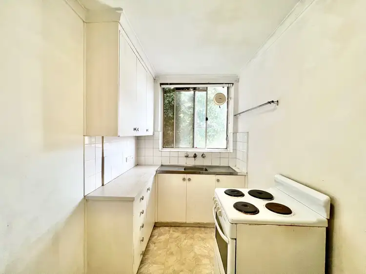 Sixth view of Homely apartment listing, 8/5 James Street, Box Hill VIC 3128
