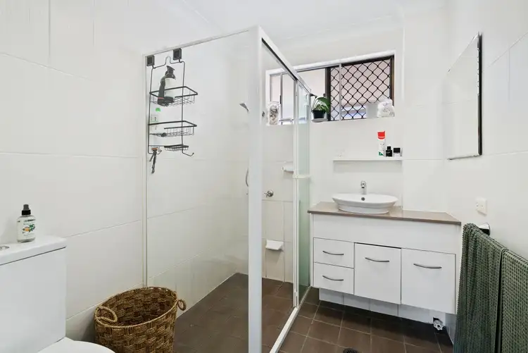 Fourth view of Homely unit listing, 5/37 Atkin Street, Tugun QLD 4224