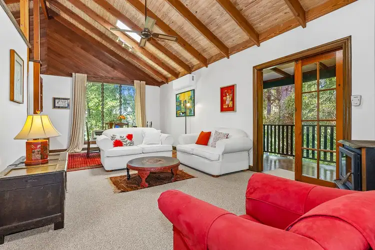 136 Russell Terrace, Indooroopilly QLD 4068