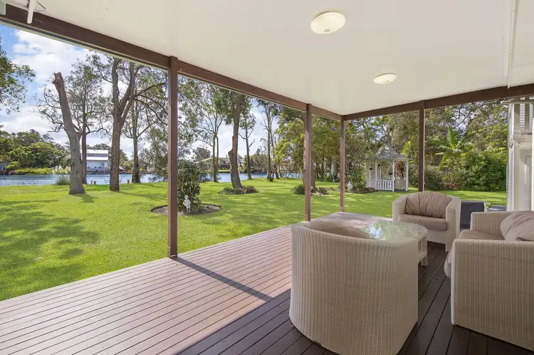 2 Kalua Drive