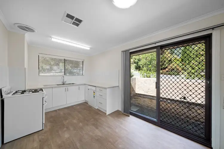 Fifth view of Homely house listing, 1 Curtis Court, Happy Valley SA 5159