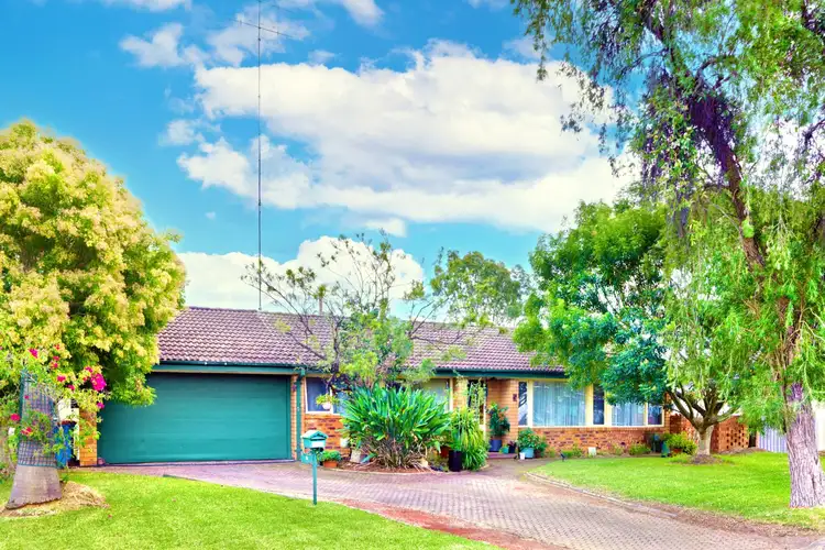 5 Flora Avenue, South Penrith NSW 2750