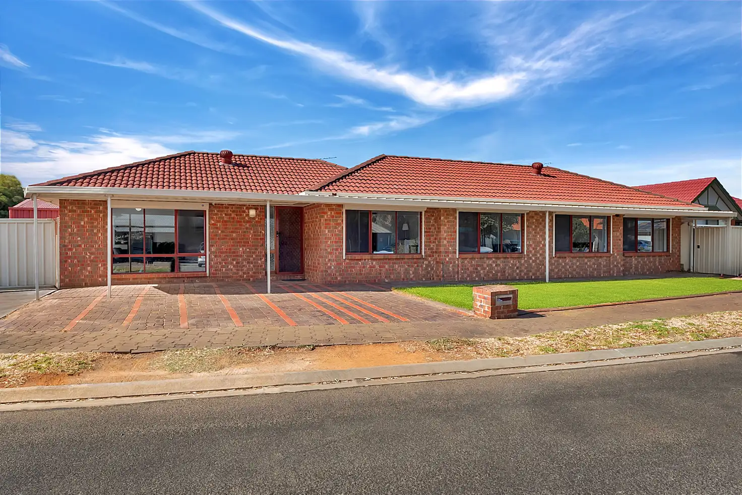 Main view of Homely house listing, 33 Saint Alfred Drive, Parafield Gardens SA 5107