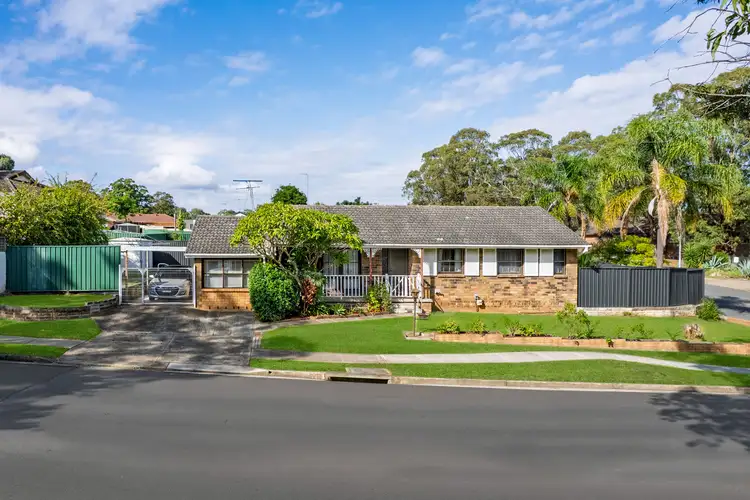 10 Jacaranda Avenue, Bradbury NSW 2560