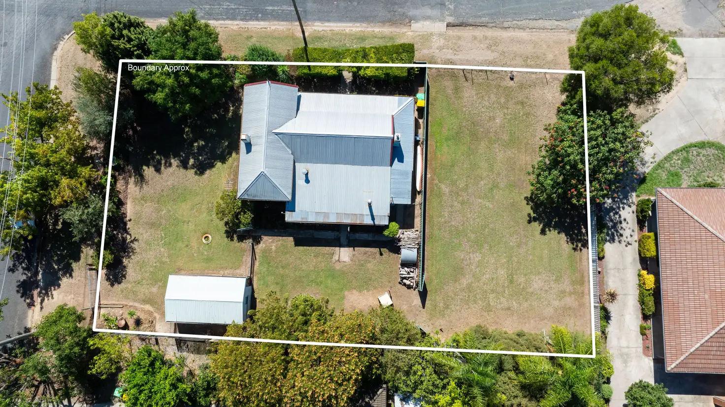 Main view of Homely house listing, 553 Roach Street, Lavington NSW 2641