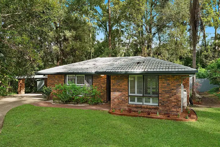 83 Kersley Road, Kenmore QLD 4069