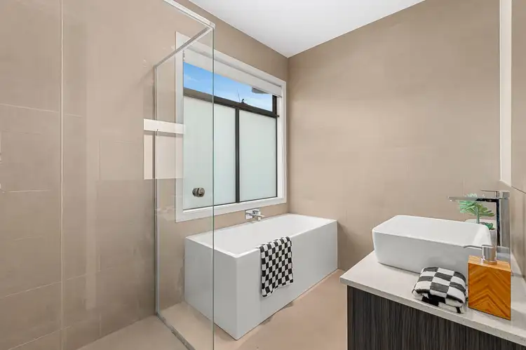 Sixth view of Homely townhouse listing, 2/17 Dudley Street, Mitcham VIC 3132