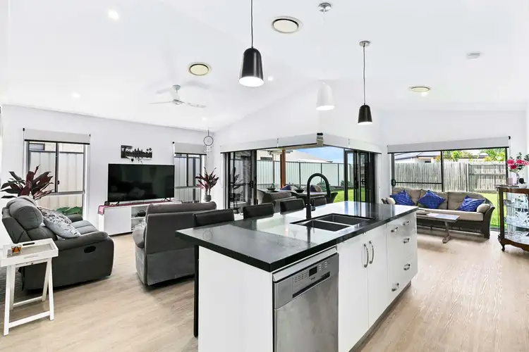 Fifth view of Homely house listing, 26 Oceanblue Boulevard, Pialba QLD 4655