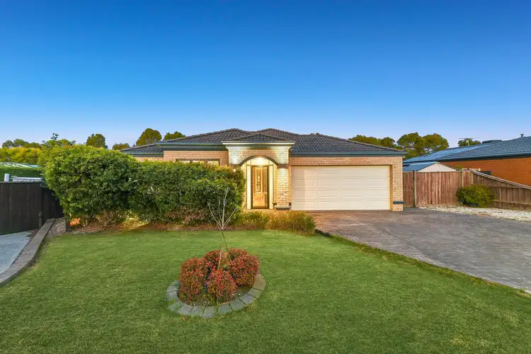 12 The Springs Close