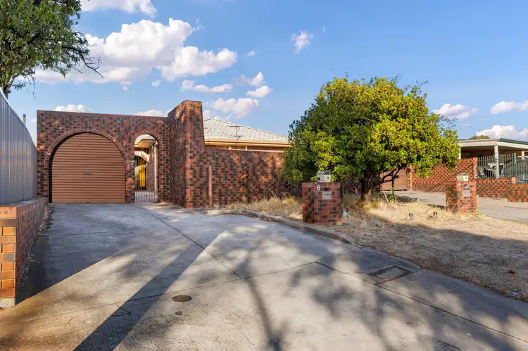 6 Lindsay Avenue, Valley View SA 5093