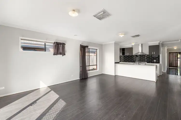 Fourth view of Homely house listing, 10 Balvicar Way, Mernda VIC 3754