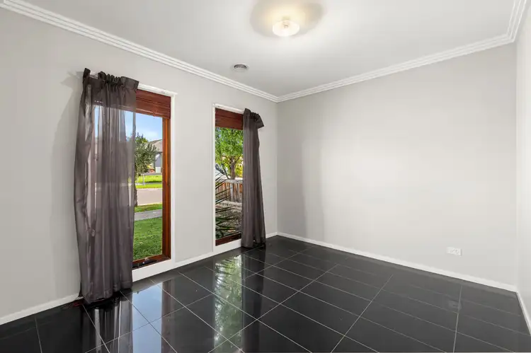Sixth view of Homely house listing, 10 Balvicar Way, Mernda VIC 3754