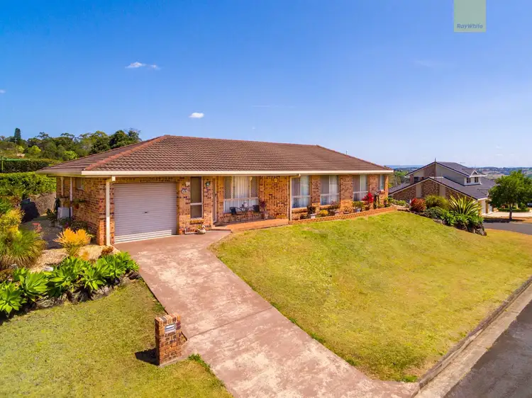 52 Trinity Drive