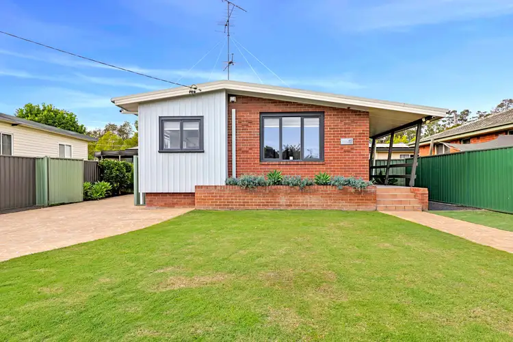 40 Luttrell Street, Hobartville NSW 2753