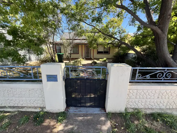 328 Williams Street