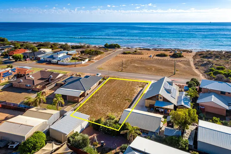 66 Volute Street, Sunset Beach WA 6530