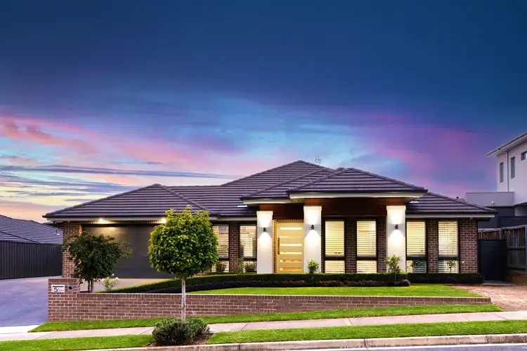 5 Shale Hill Drive