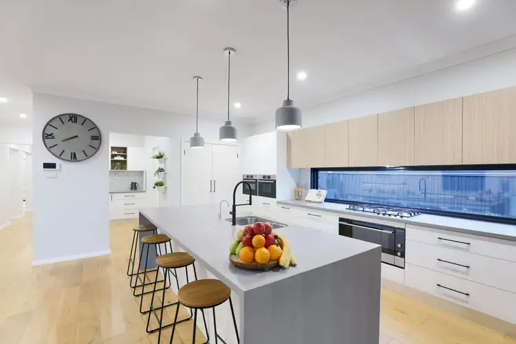 Second view of Homely house listing, 5 Shale Hill Drive, Glenmore Park NSW 2745