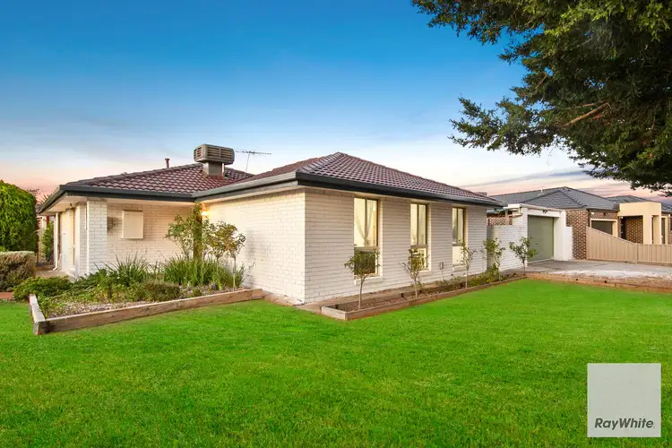 1 Benz Court, Keilor Downs VIC 3038