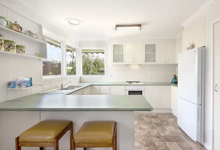 6 Kinsale Street, Seaford VIC 3198