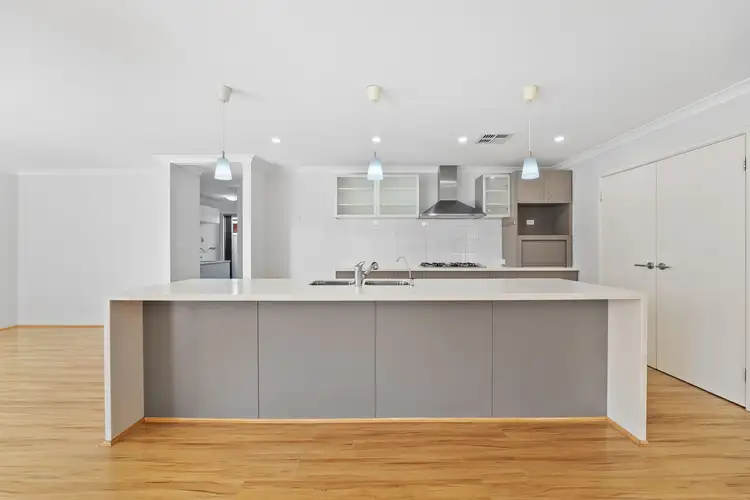 Seventh view of Homely house listing, 8 Andalusian Loop, Baldivis WA 6171