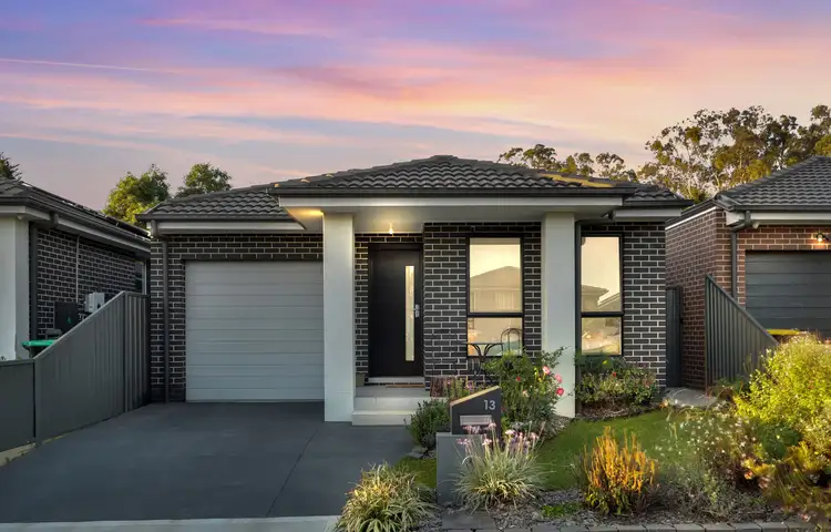 13 Wedgetail Avenue, Austral NSW 2179