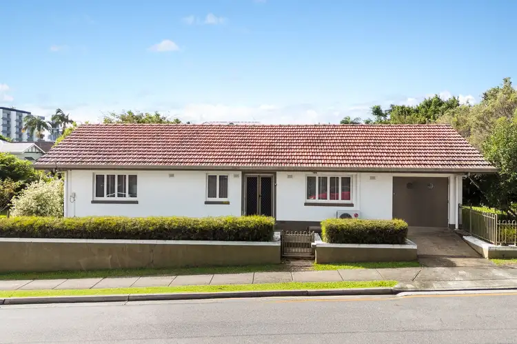 23 Kennedy Terrace, East Brisbane QLD 4169