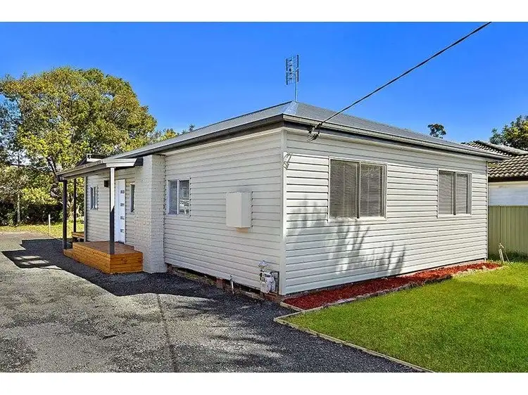 70 Playford Road