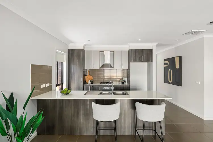 Second view of Homely house listing, 7 Sunstone Boulevard, Doreen VIC 3754