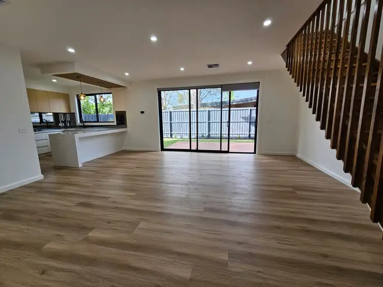 Third view of Homely apartment listing, 2/6 Ward Avenue, Oakleigh South VIC 3167