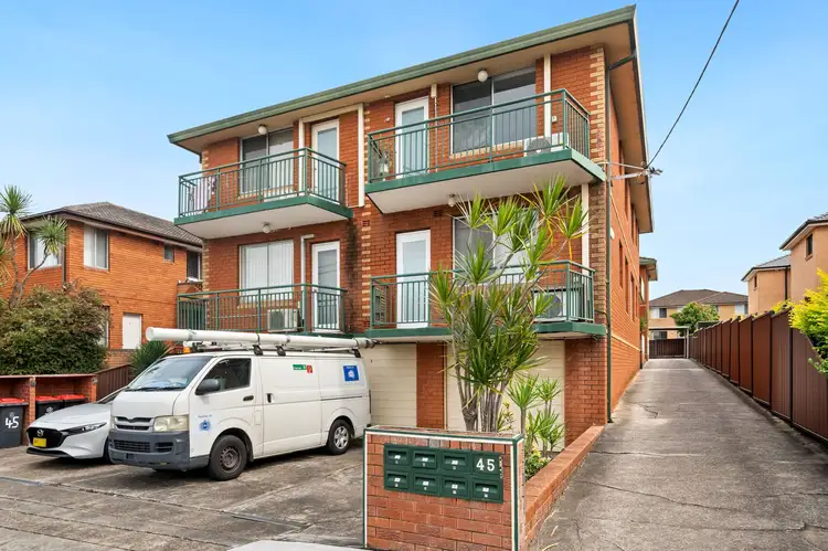 4/45 Augusta Street, Punchbowl NSW 2196