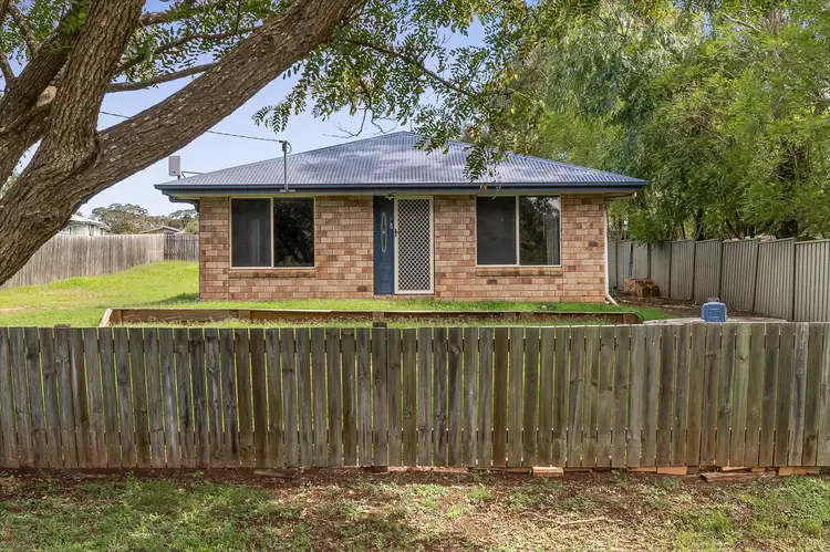 8 Elton Street, Greenmount QLD 4359