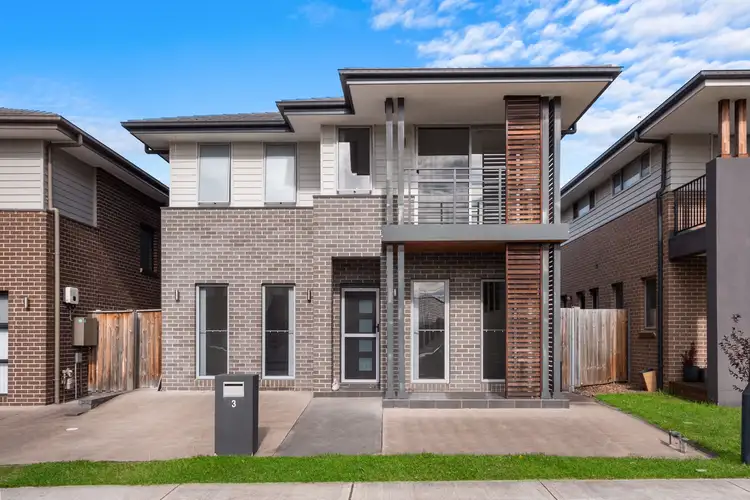 3 Coombell Avenue