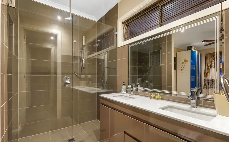 Fifth view of Homely house listing, 33 Bristlebird Way, Williams Landing VIC 3027
