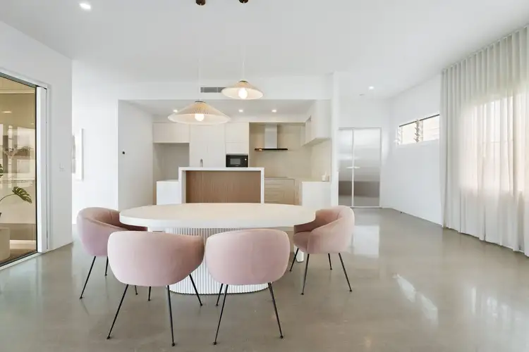 Fifth view of Homely house listing, 2 Olaf Road, Pialba QLD 4655