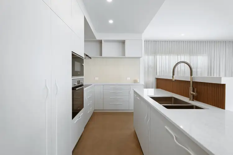 Seventh view of Homely house listing, 2 Olaf Road, Pialba QLD 4655